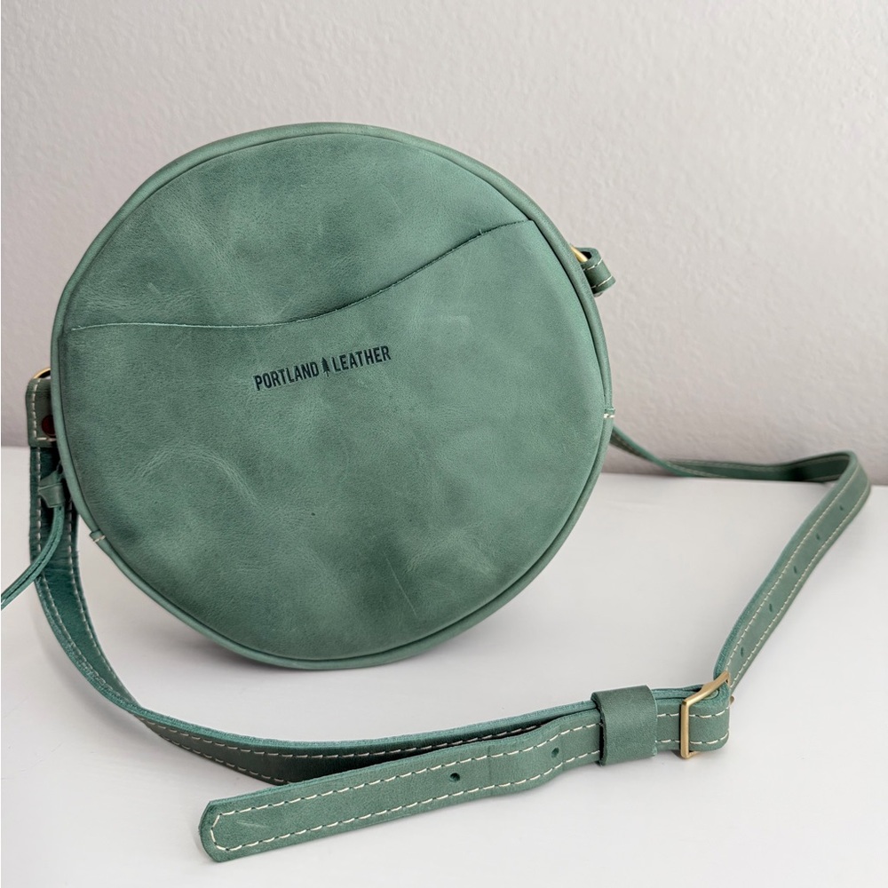 Portland Leather Goods Circle Crossbody Bag - Large, Cucumber Green